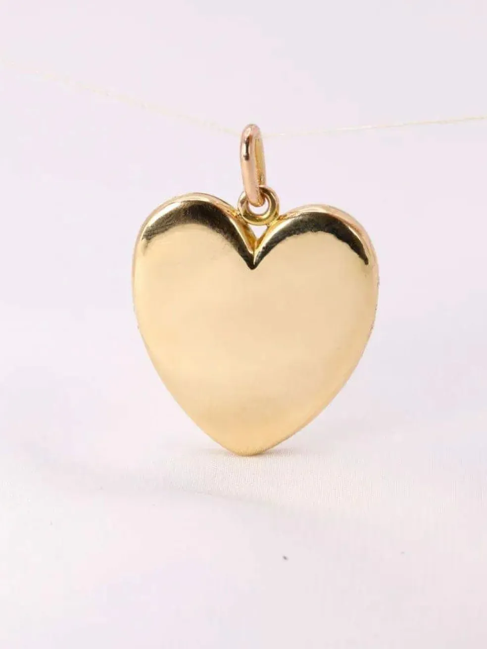 Pendentif porte photo coeur Art Nouveau or jaune diamants taille rose