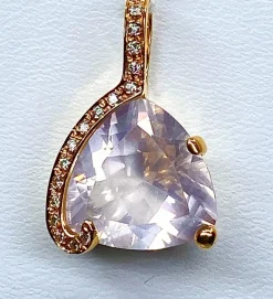 Pendentif Quartz Diamants