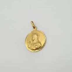 Pendentif religieux or jaune 18 carats