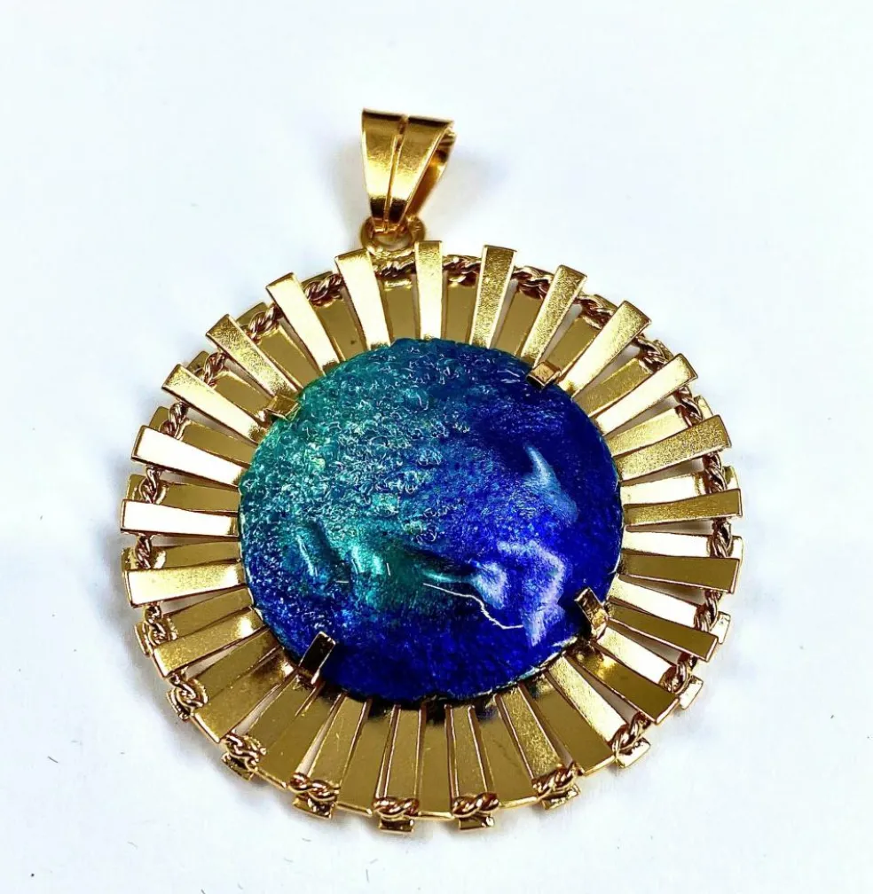 Pendentif Soleil émail bleu, Limoges H.MARTY