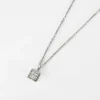 Pendentif sur chaîne 9 Diamants