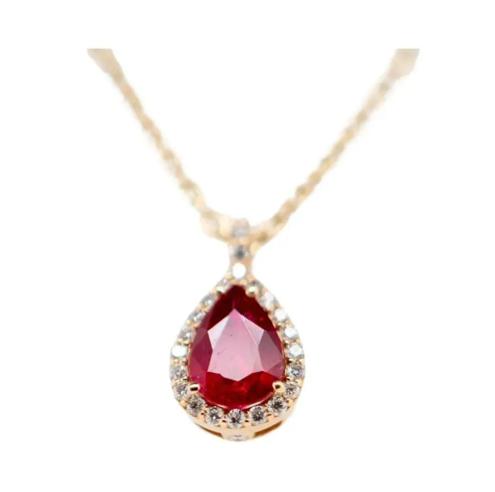 Pendentif sur chaîne Or Jaune Rubis Diamants
