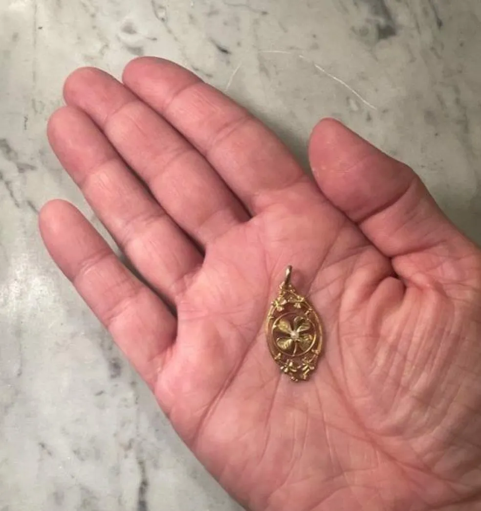 Pendentif trèfle à quatre feuilles, époque 1900