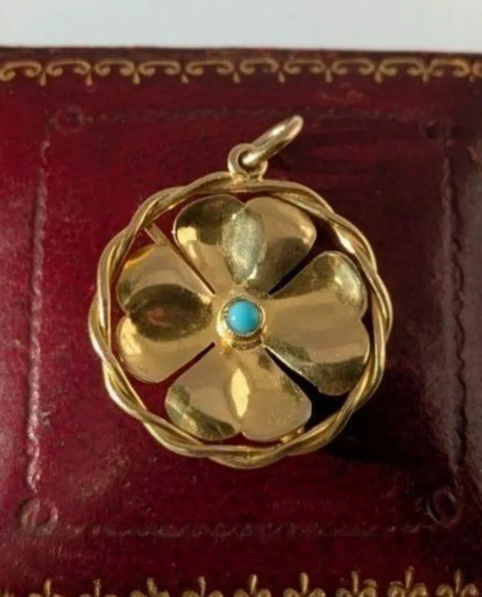 Pendentif vintage chance trèfle