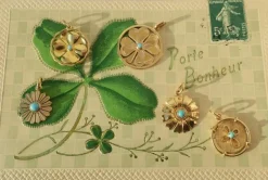 Pendentif vintage chance trèfle