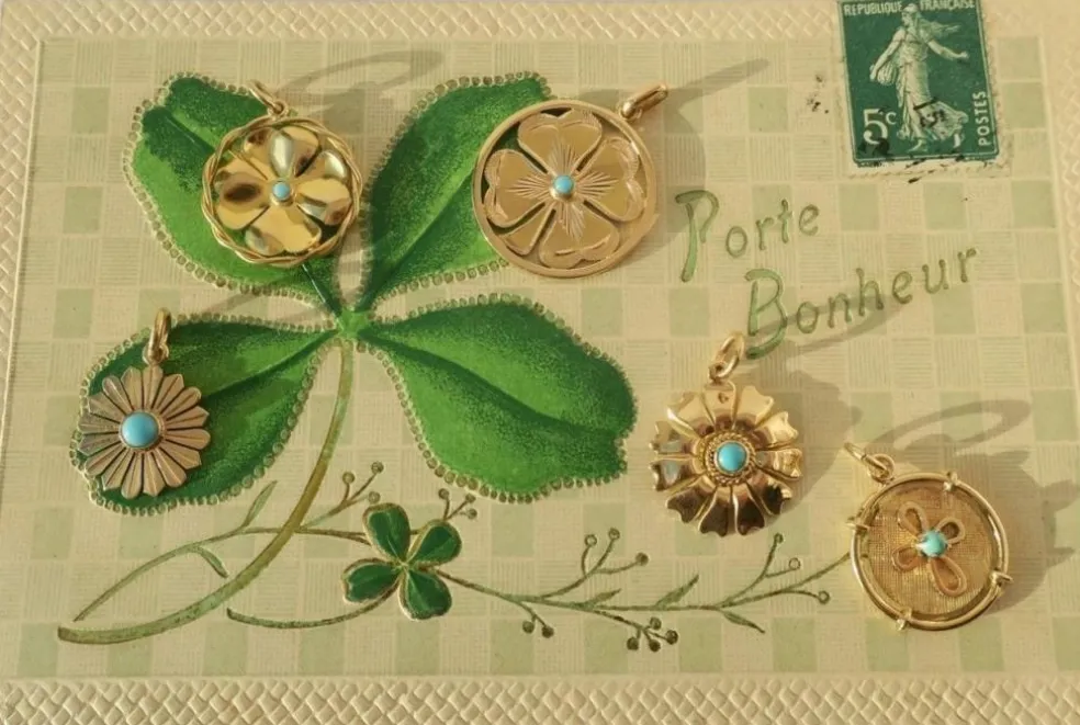 Pendentif vintage chance trèfle