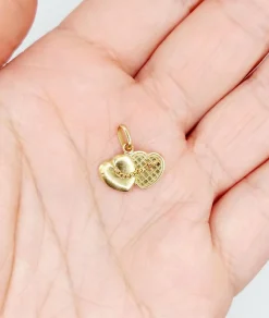 Pendentif vintage or 18k formant deux cœurs accolés reliés par une chaine