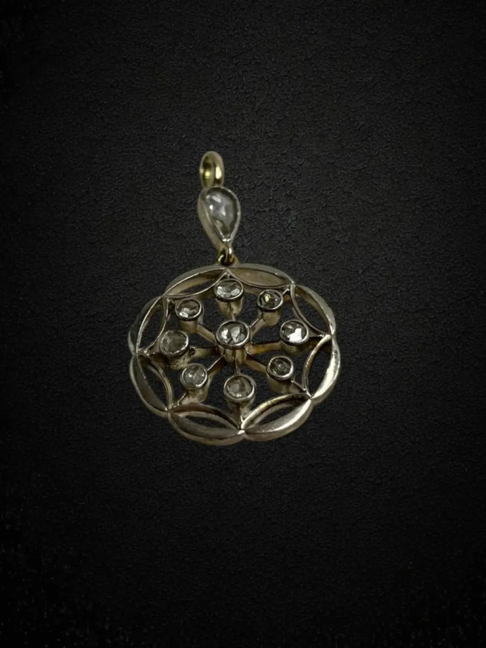 Pendentif XIXe siècle diamants taille rose