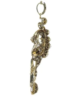 Pendentif/broche, diamant,émail