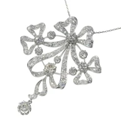 Pendentif/broche en diamant