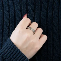 PIAGET - POSSESSION - Bague or blanc et diamants
