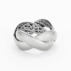 POIRAY - Tresse - Bague en or gris et diamants