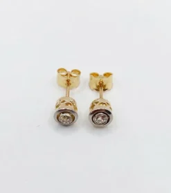 Puces d'oreilles Art Déco or jaune, platine et diamants taille ancienne (circa 1920)