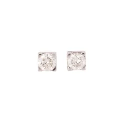 Puces d'oreilles diamant taille moderne