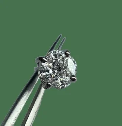 PUCES D’OREILLES DIAMANTS