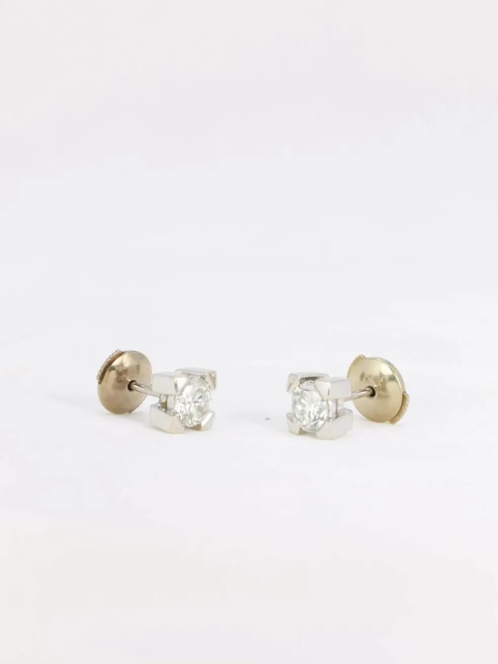 Puces d’oreilles diamants