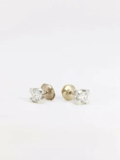 Puces d’oreilles diamants