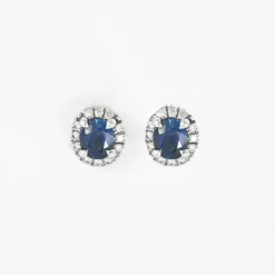 Puces d'oreilles en or blanc saphir et diamants