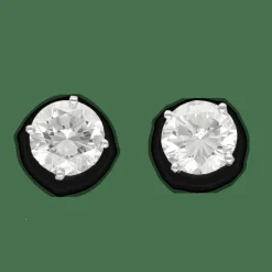 Puces d'oreilles en or blanc avec diamants taille brillant