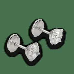 Puces d'oreilles en or blanc avec diamants taille brillant