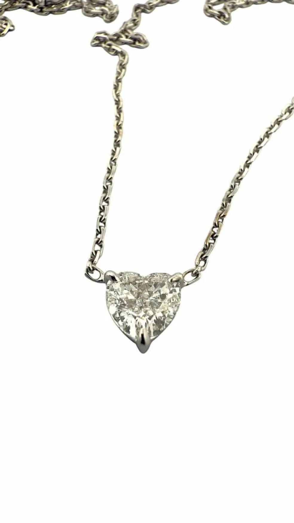Ras de cou or blanc diamant cœur 0,74 carat