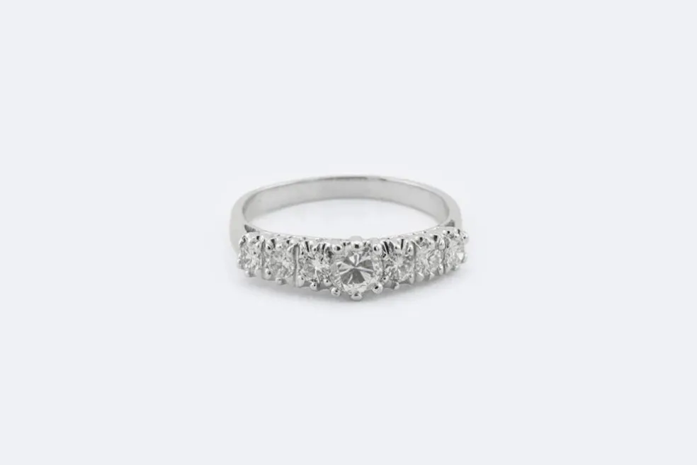 Rivière en or blanc avec diamants