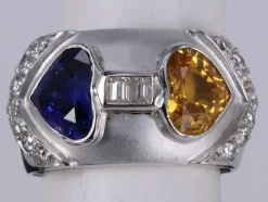 Saphirs bleus et jaunes coeur vintage avec diamants