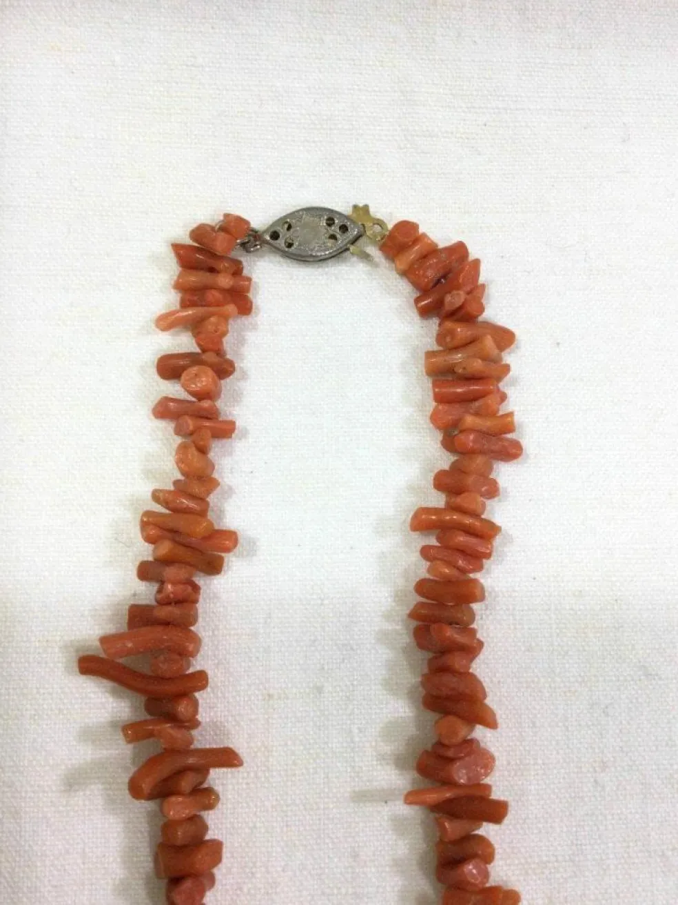 Sautoir En Corail Rouge