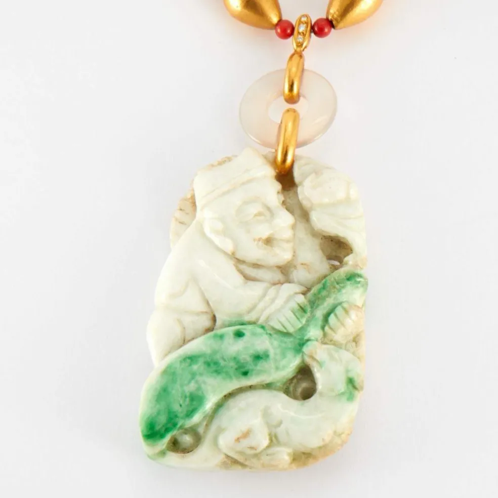 Sautoir en or corail et jade