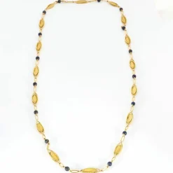 Sautoir or jaune et lapis lazuli