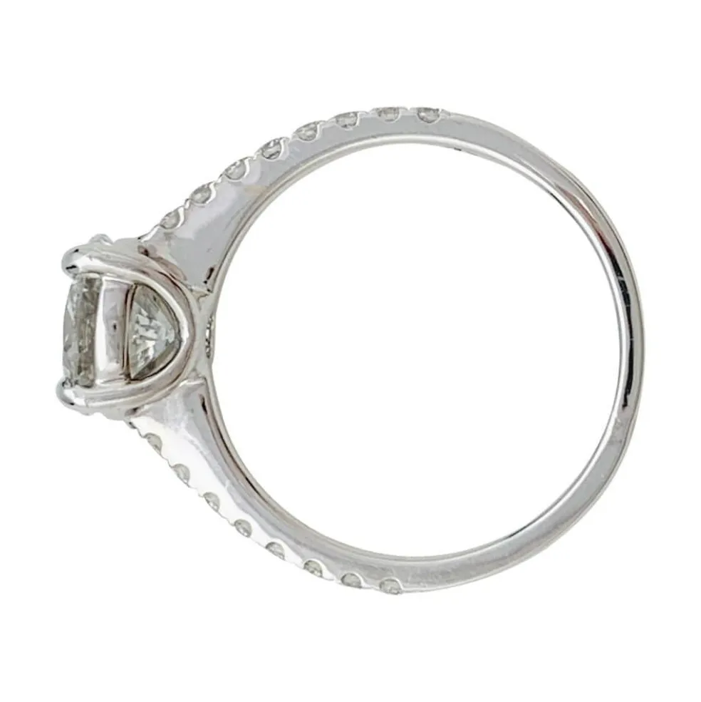 Solitaire accompagné, diamant 1,53 carat.