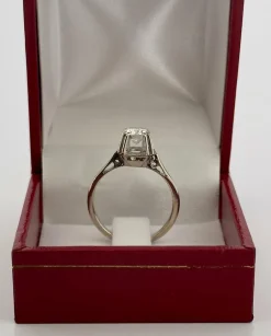 Solitaire ancien or blanc diamant