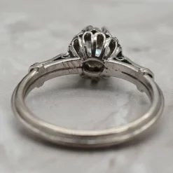 Solitaire ancien, platine diamant
