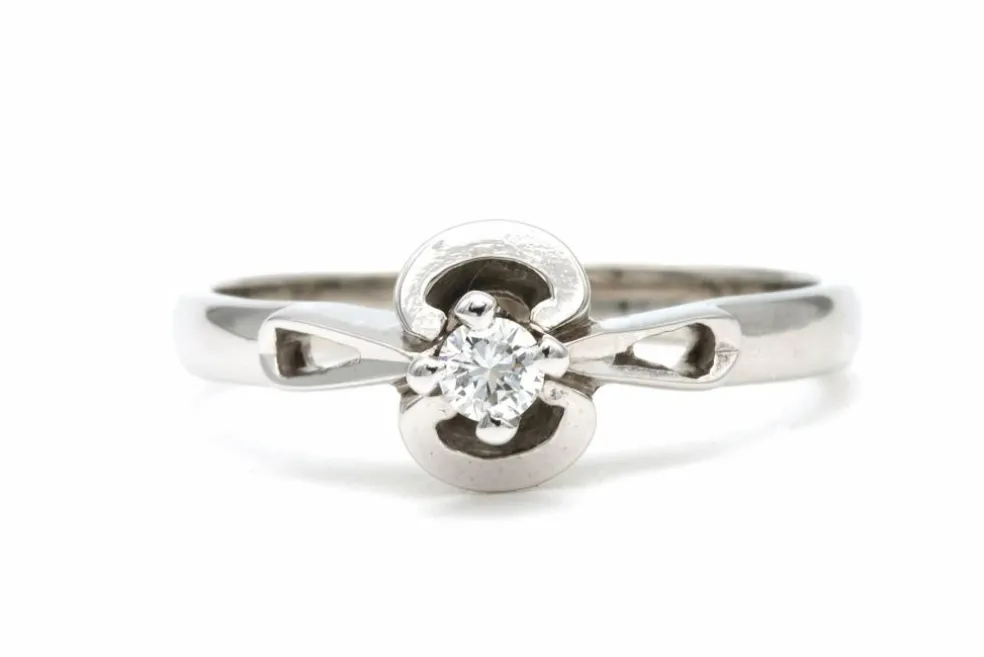 Solitaire Art Déco or blanc et diamant