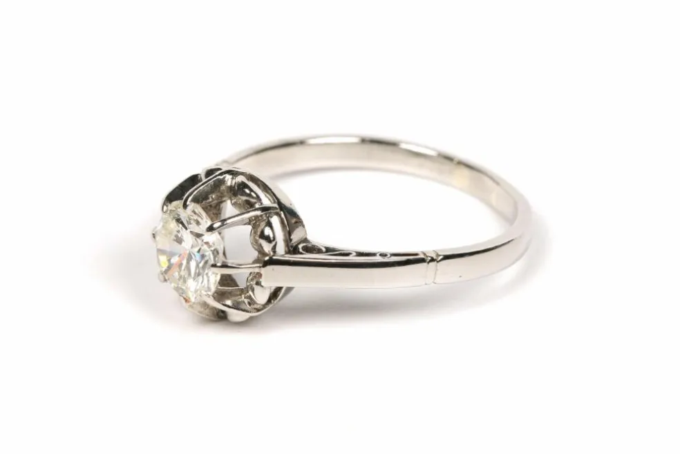 Solitaire Art Déco or blanc diamant (+-0.65ct)