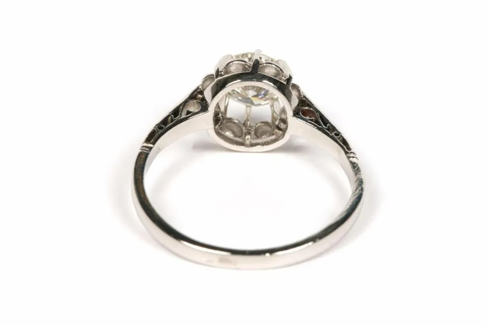 Solitaire Art Déco or blanc diamant (+-0.65ct)