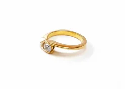 Solitaire design or jaune et diamant
