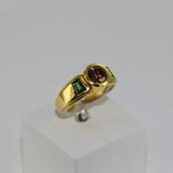 Solitaire diamant cognac et saphirs
