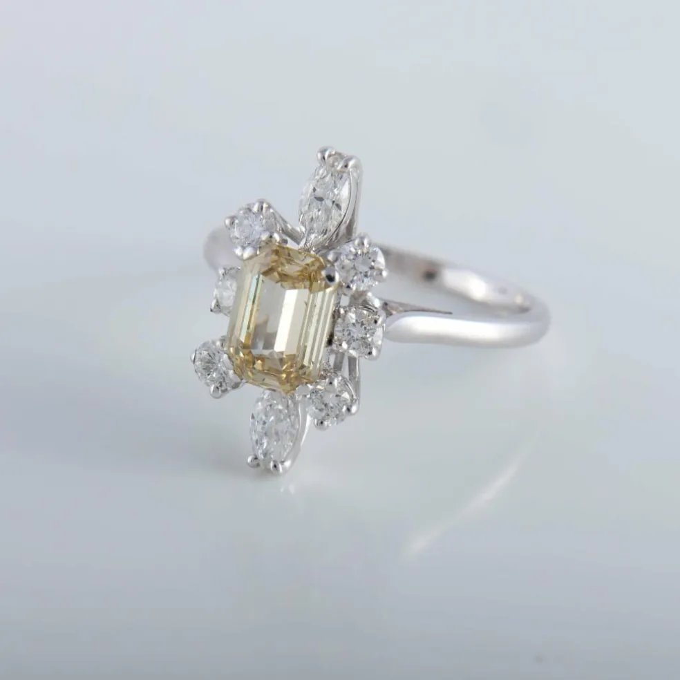 Solitaire diamant couleur naturelle
