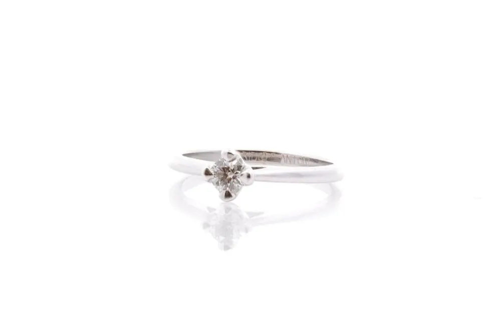Solitaire diamant en or blanc