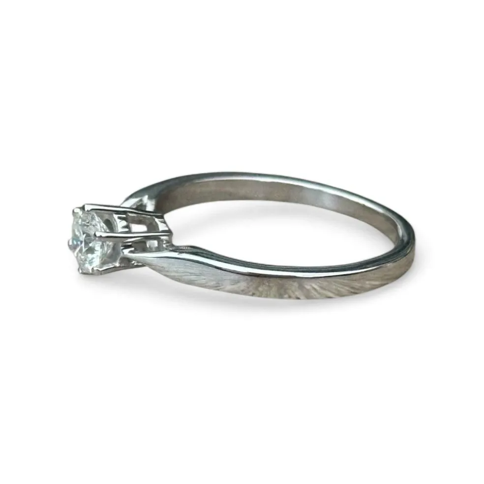 Solitaire Diamant et Or blanc