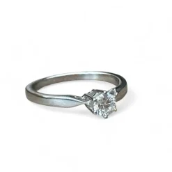Solitaire Diamant et Or blanc