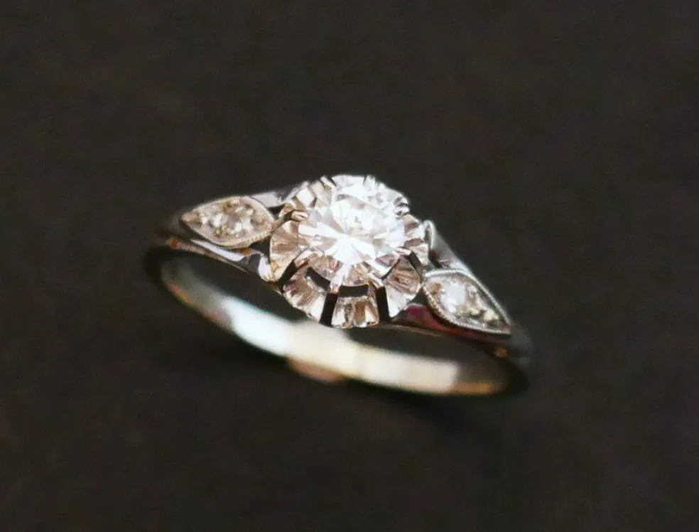 Solitaire diamant, monture or et platine