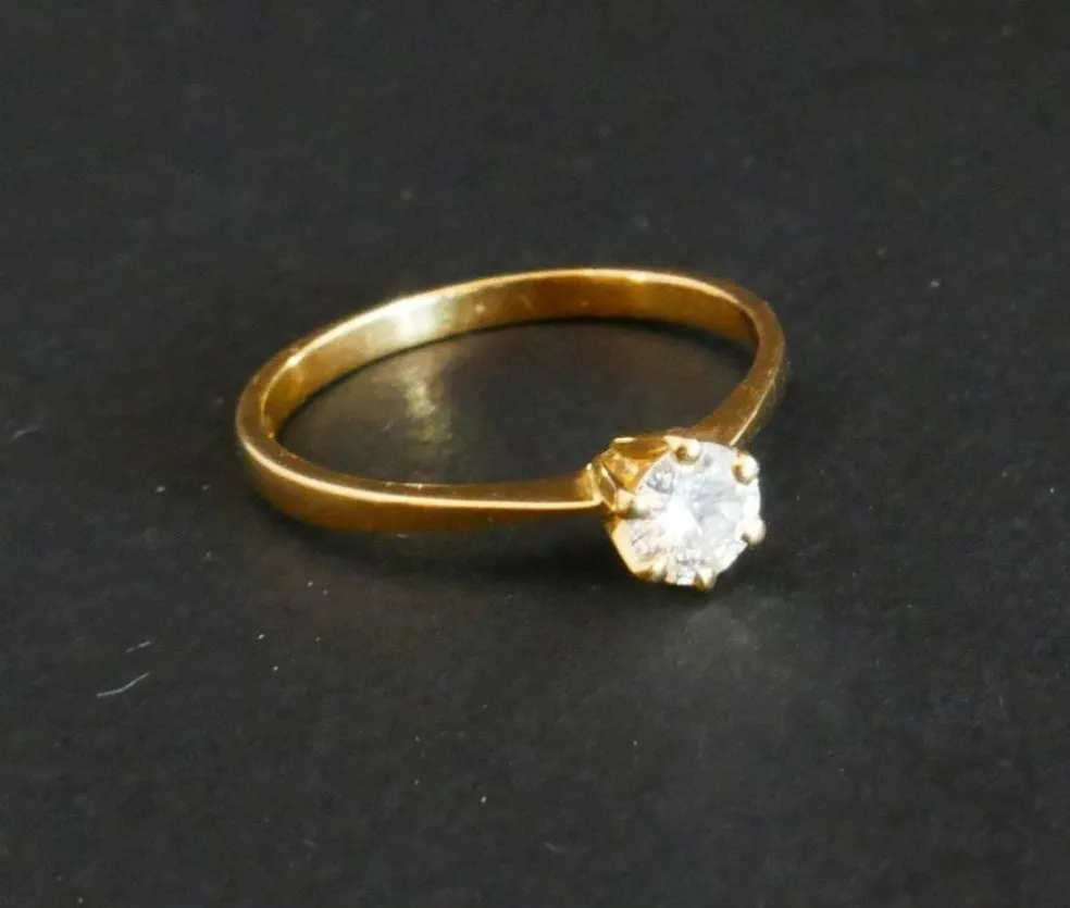 Solitaire diamant, or jaune