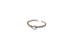 Solitaire diamant sur or rose et argent