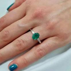 Solitaire Emeraude & Diamants