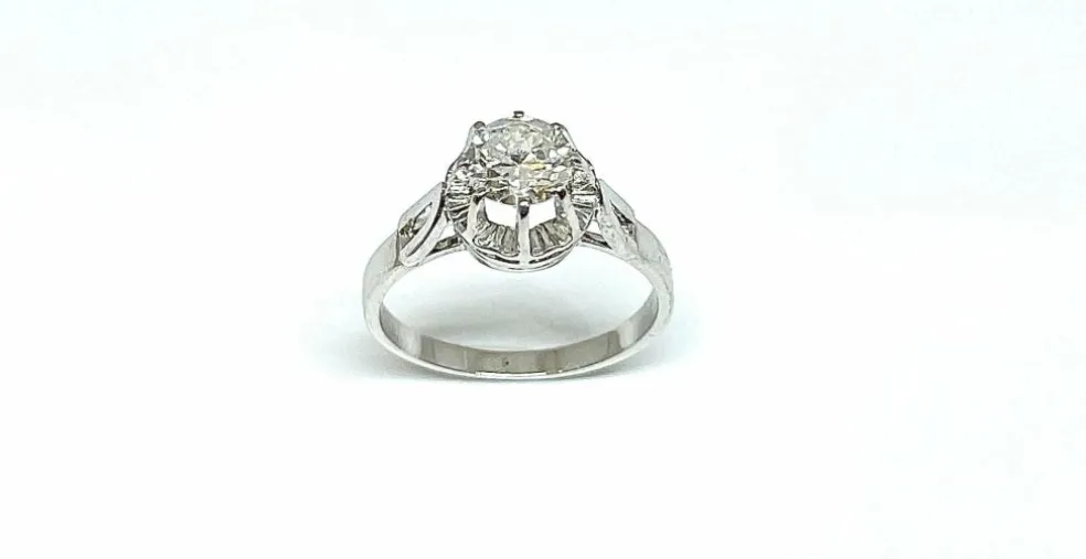 Solitaire en diamant sur monture or blanc et platine
