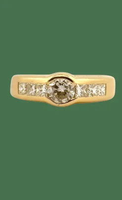 Solitaire en diamants serti clos or jaune