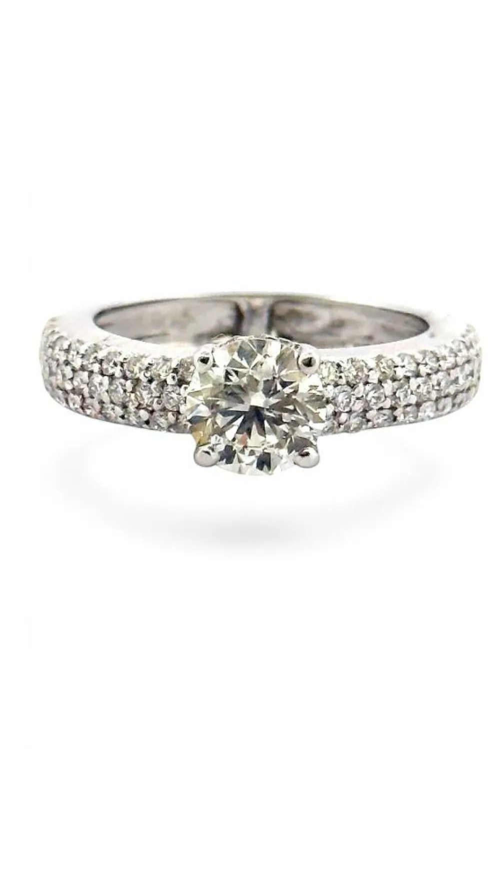 Solitaire en diamants sur monture or blanc 18 carats