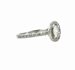 Solitaire en diamants sur or blanc 18 carats